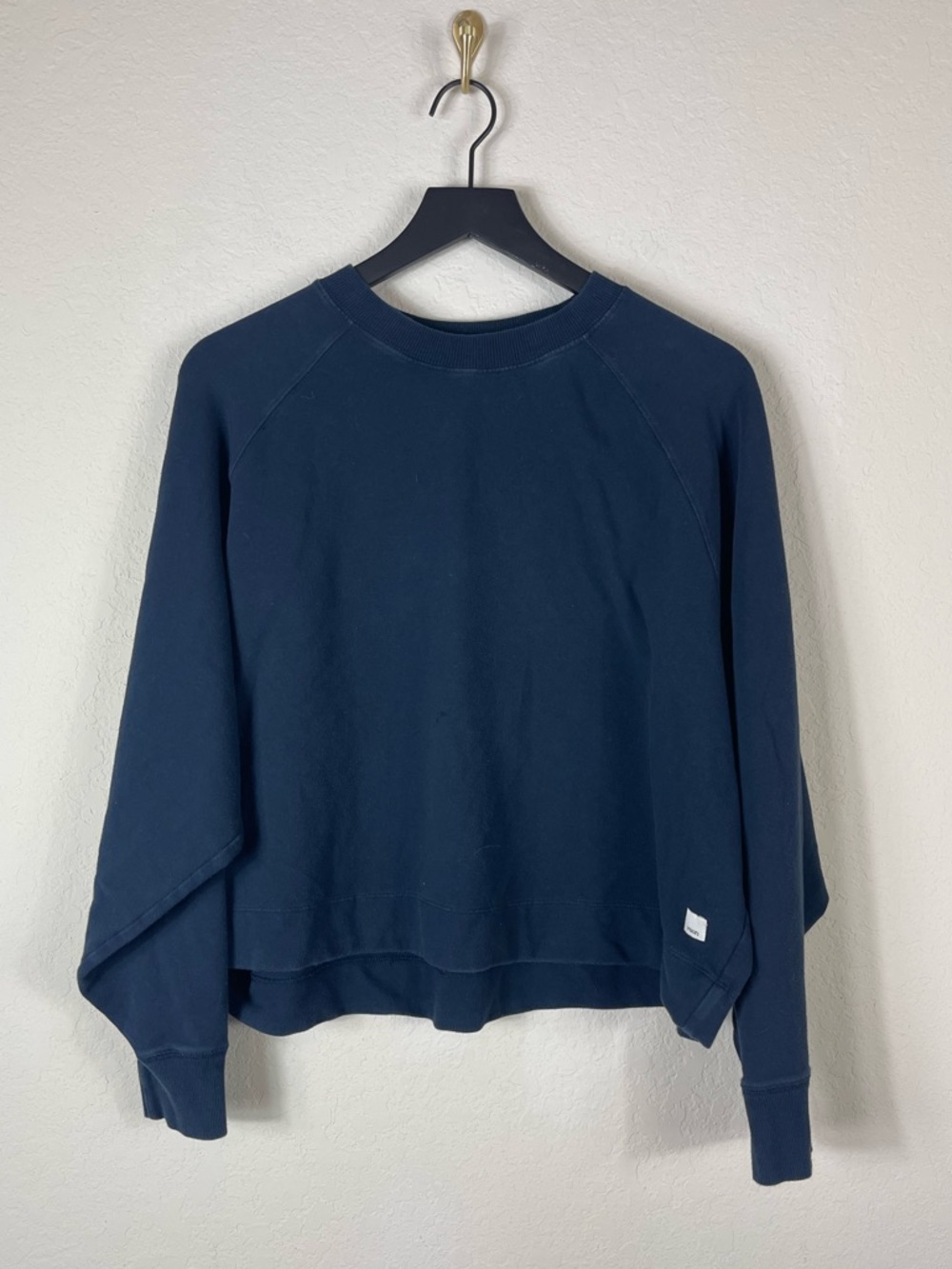 Vuori Crew Neck Long Sleeve Sweatshirt Navy Blue Size Large